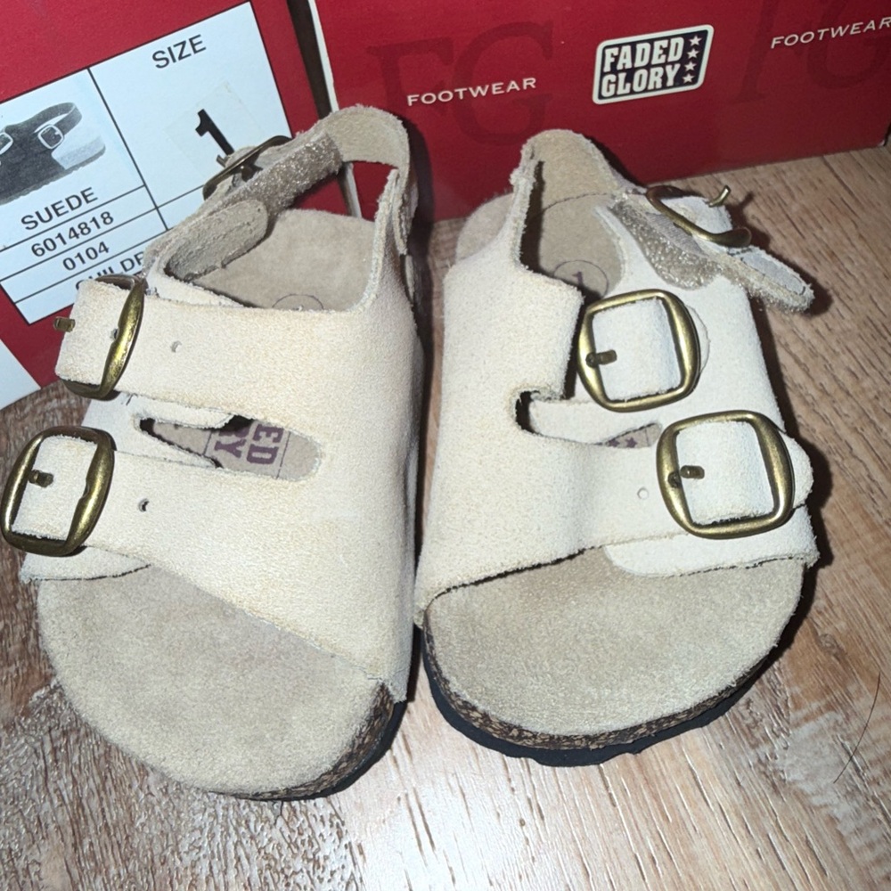 Faded Glory Kids Sandals with Gold Buckles - Tan